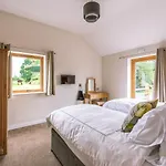 Brecks Farm - Cow Kennels * 约克
