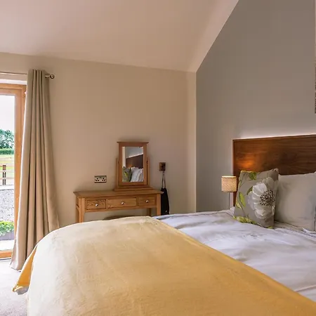 Brecks Farm - Cow Kennels * 요크